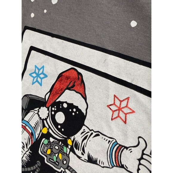 Eighty Eight Brand 14 16 NASA Christmas Astronaut Santa T-Shirt Tee Holiday NWT - Picture 10 of 14